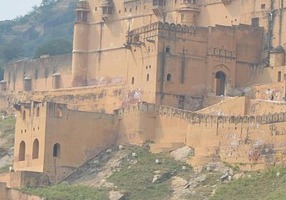 Places To Visit In India