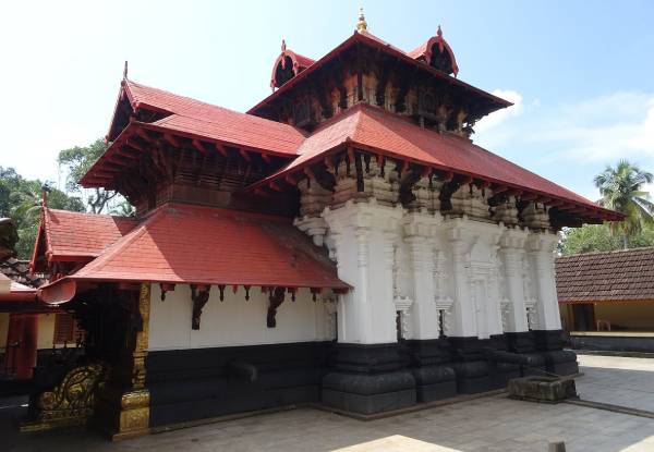 Ernakulam Shiva Temple