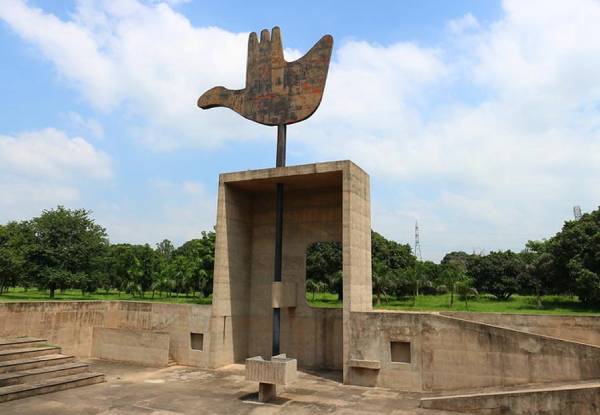 The Rotating Open Hand Monument