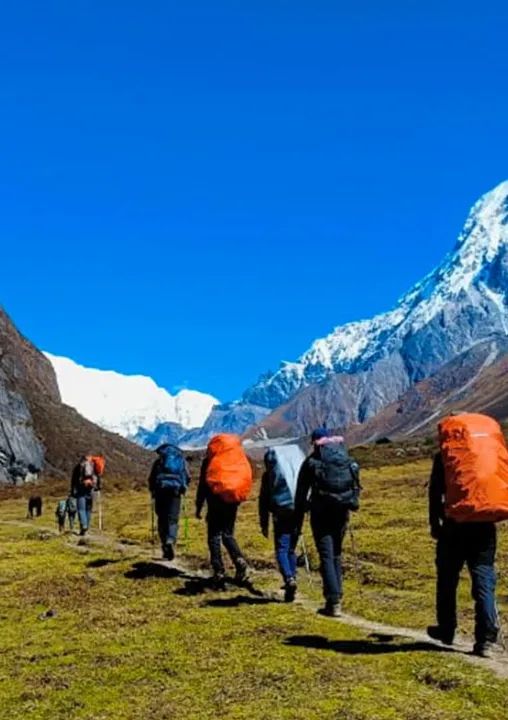 Yuksom Dzongri Goecha La Trekking Tour