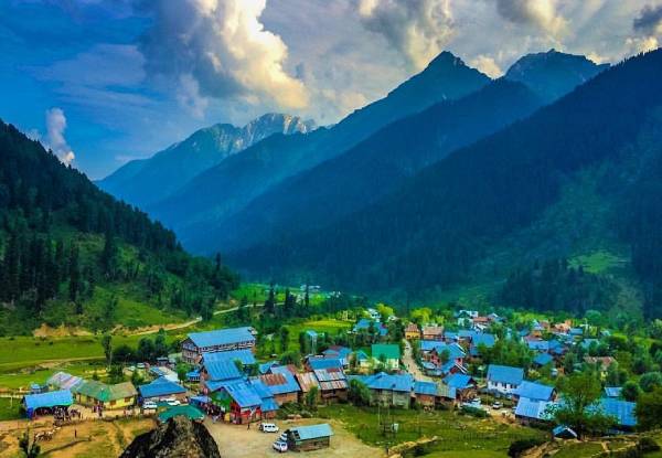 Aru Valley